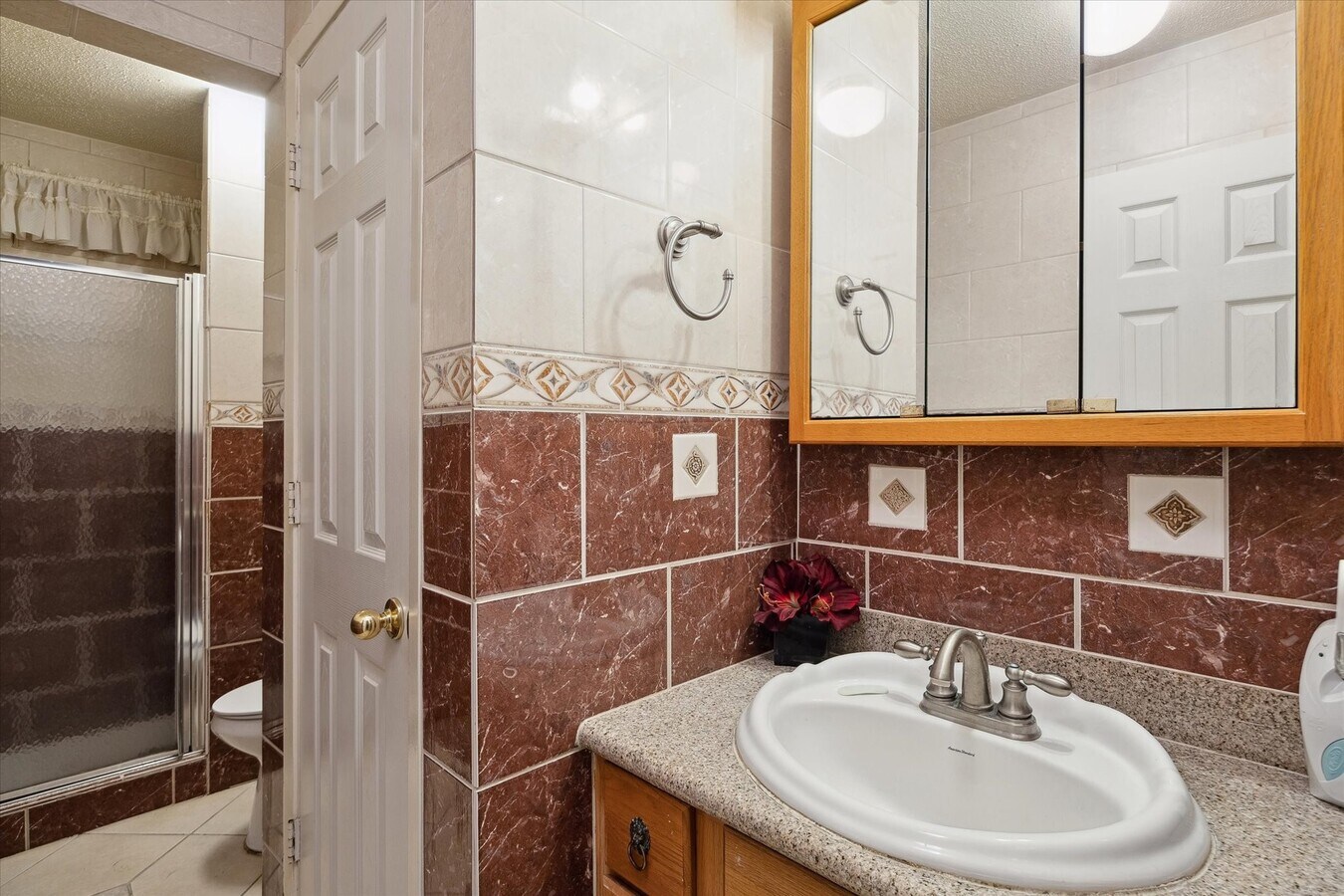 Photo - 803 Hennessey Dr