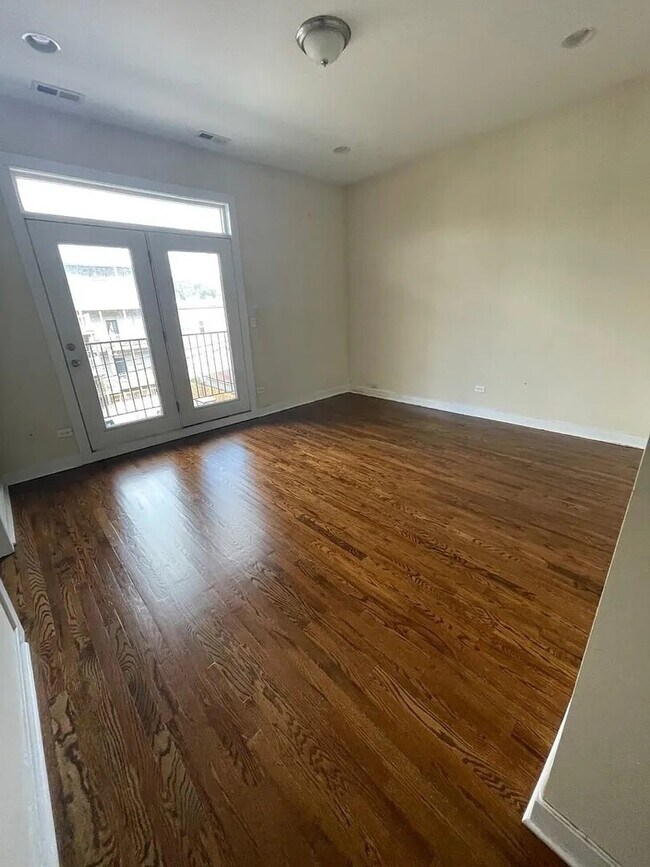 3128 W Walton St Unit 3