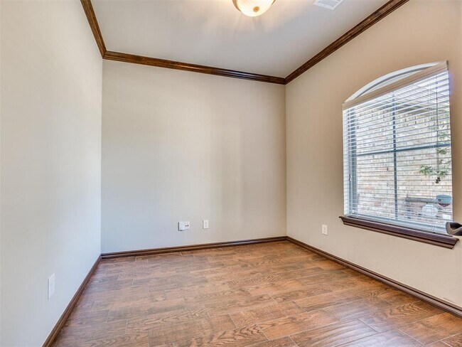 Photo - 17400 White Hawk Dr