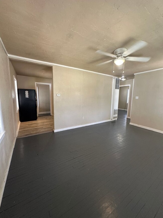 Photo - Large Floor Plan with Plenty of Space and a Bonus Room!
