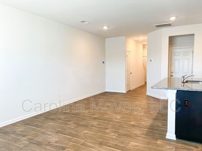 Photo - 436 Sea Grit Ct