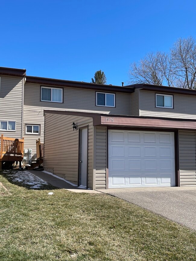 Building Photo - 1976 Haughton Ave