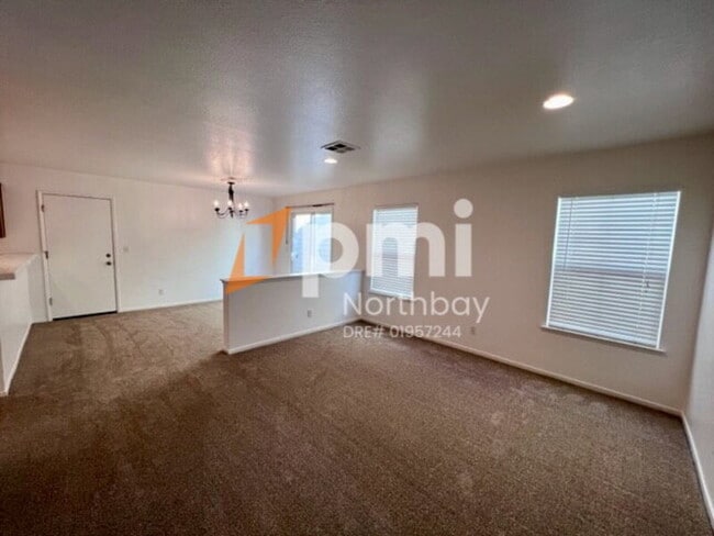 Photo - 3200 Puffin Cir