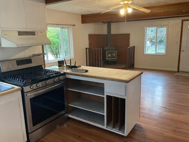 Photo - 291 Washington St