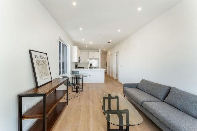 Photo - 3309 Liberty Ave Unit 401