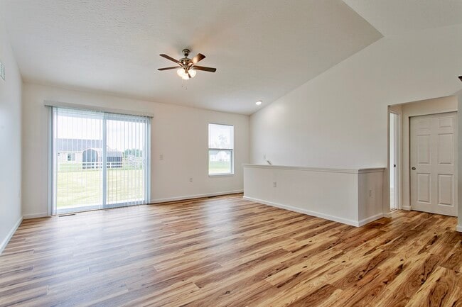 128 Kelly Dr
