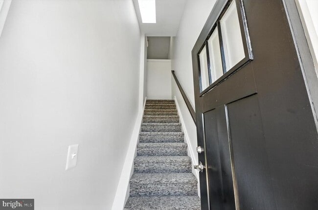 Photo - 19510 Village Walk Unidad 2-205