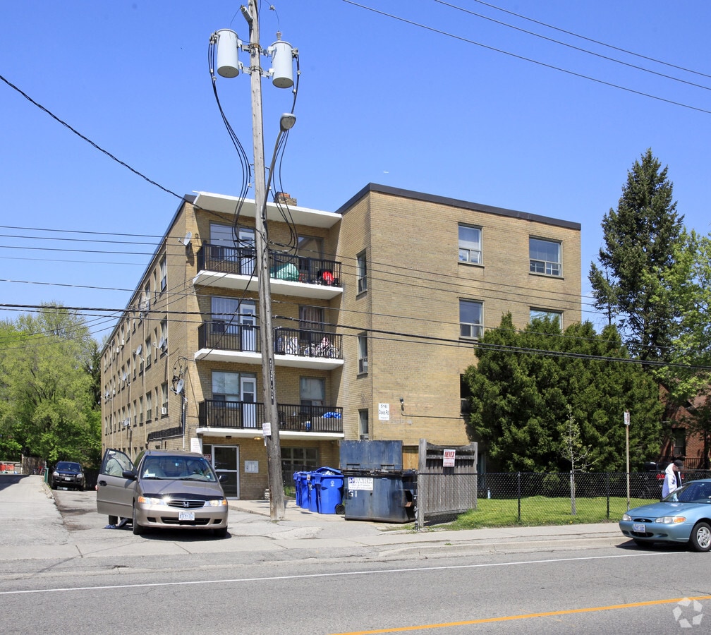 Photo principale - 516 Dawes Rd
