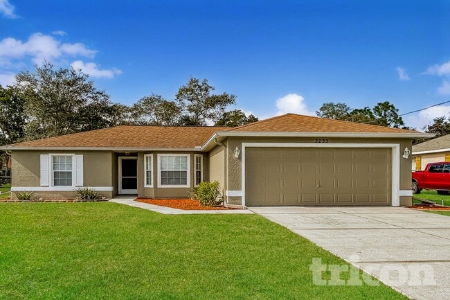 Building Photo - 3233 Ambassador Ave