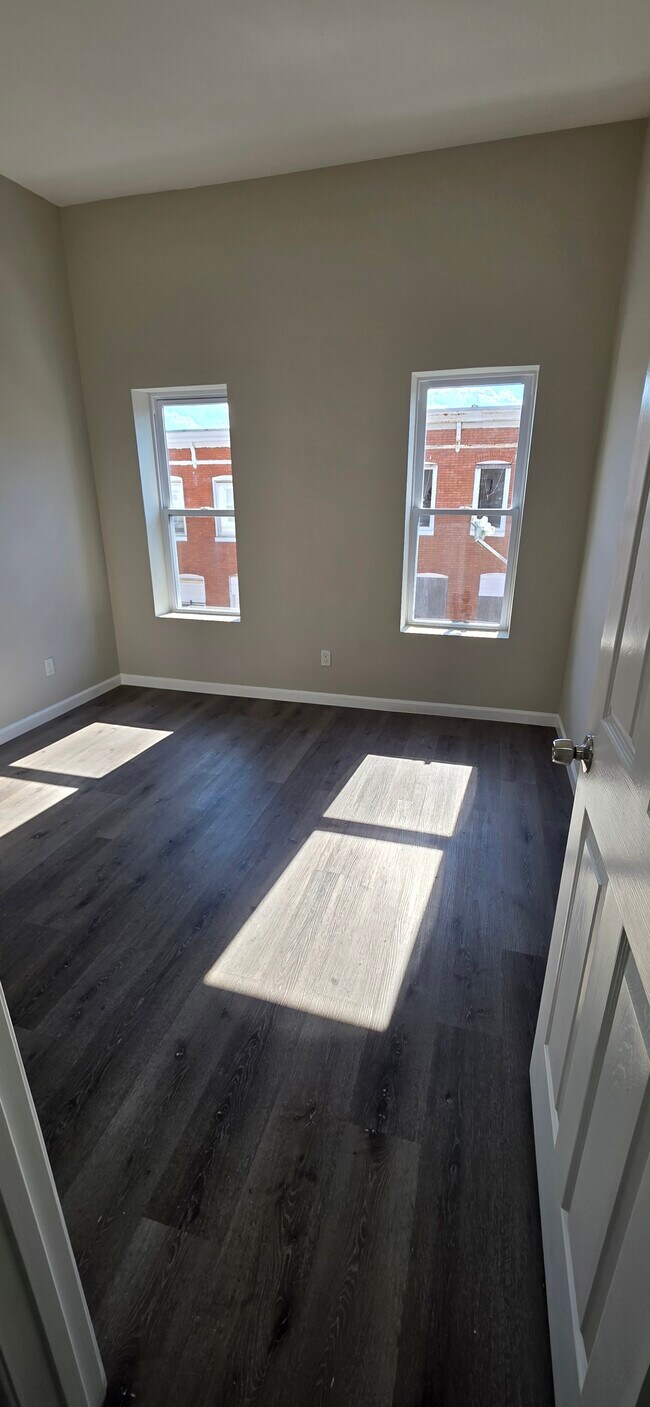 Photo - 719 N Belnord Ave