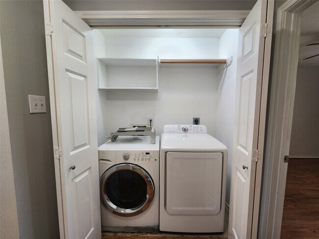 Photo - 119 Anise Tree Pl