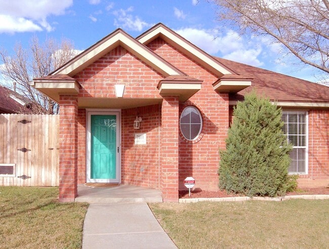 Building Photo - 7010 Hansford Cir