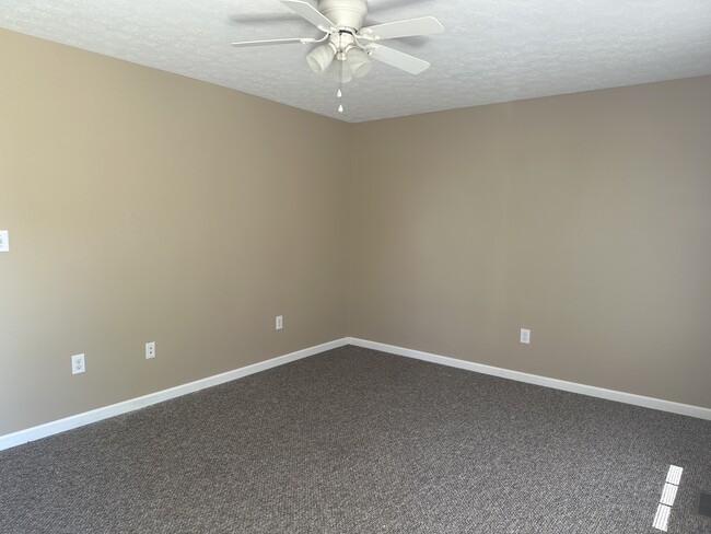 Photo - 404 Catron St