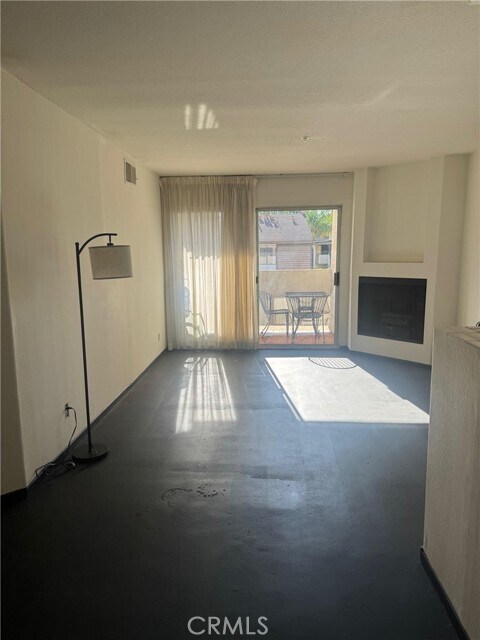 Photo - 15455 Sherman Way Unit 11