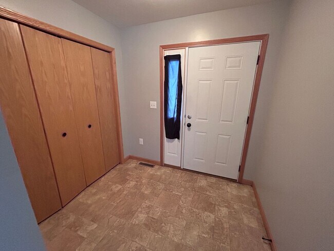 Photo - 545 4th Ave SW Unidad 2