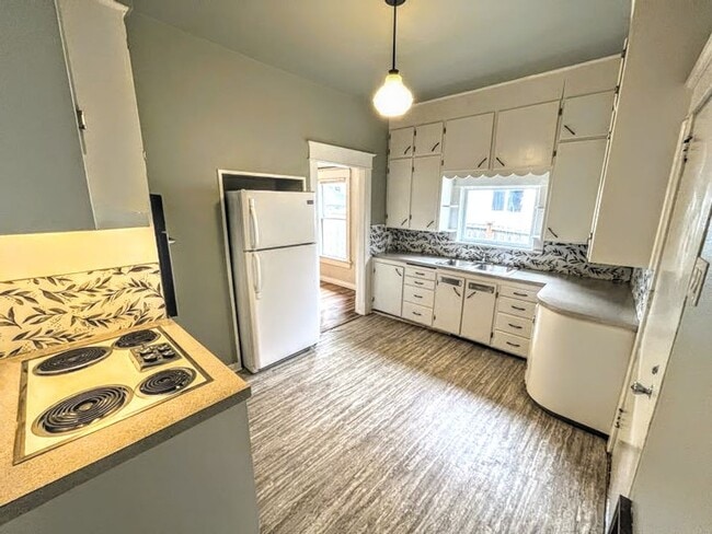 Photo - Charming Bungalow  Located in the heart of...
