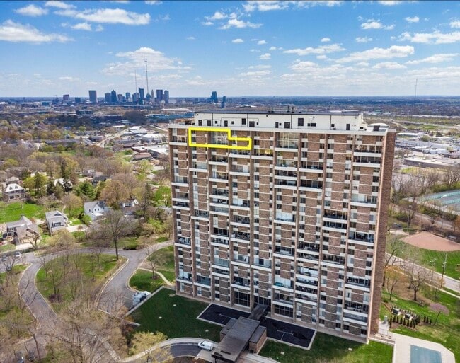 Photo - 1000 Urlin Ave Unit 2222