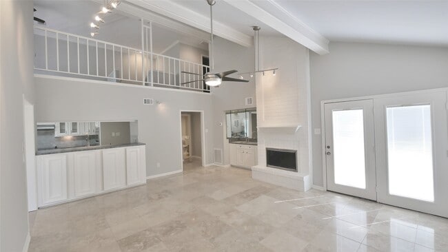 Photo - 8003 Oakwood Forest Dr