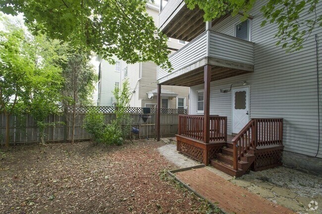 Building Photo - 14 E Milton Rd Unit 4A Rental