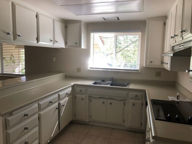 Photo - El Dorado Hills Charming Home in Well Esta...