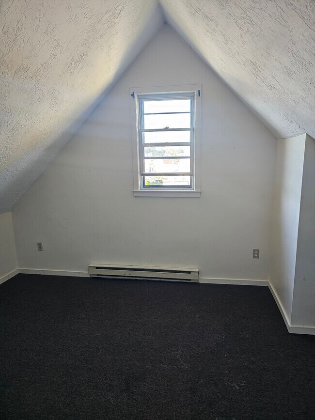 Photo - 308 Hollis St Unit 3