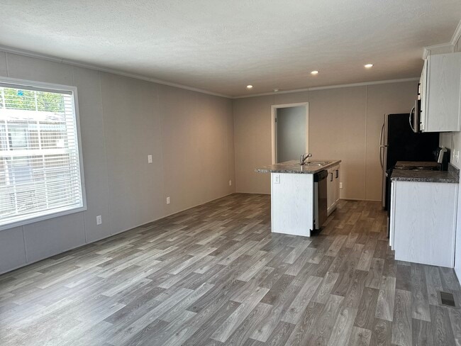 Photo - 2239 Wellington Green Dr