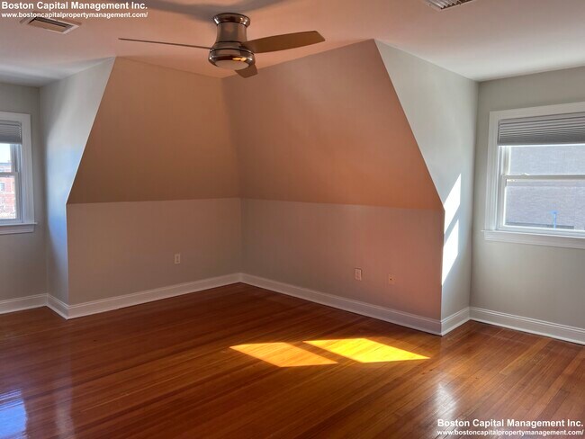 Photo - 731 Cambridge St Unit 2