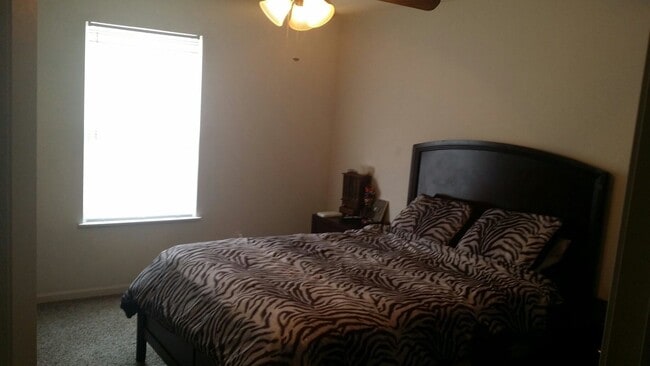 Photo - 20918 Homer Rd Unidad 20918 B Homer