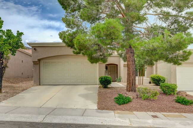 Photo - 2613 Breakers Creek Dr House