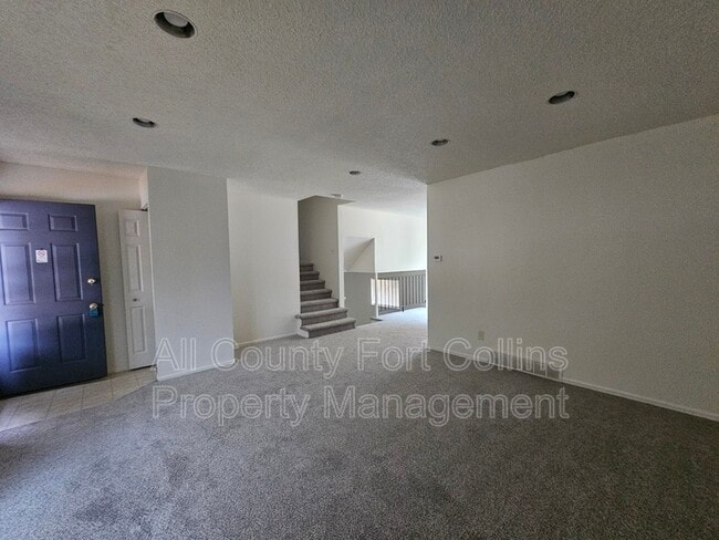 Photo - 4406 Hummingbird Dr