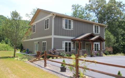 Photo - 637 Mineral Springs Rd Townhome