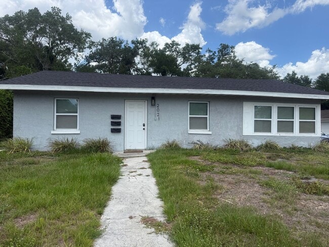 Near Manatee Memorial Hospital and Manatee River - Near Manatee Memorial Hospital and Manatee River