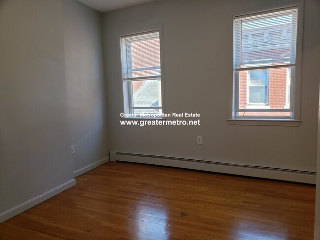 Photo - 40 N Bennet St Unit 3