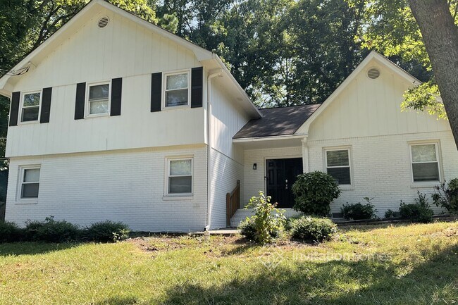 1917 Bramlet Ct  