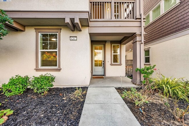 Photo - 4287 Loyalton Rd