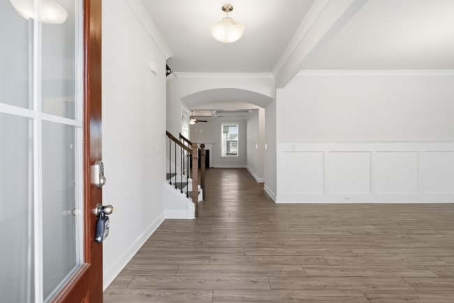 Photo - 1752 Dover Creek Ln