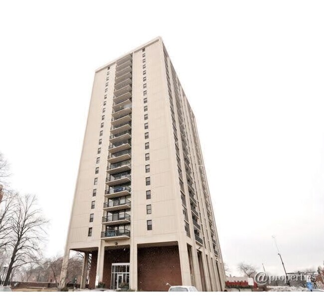 Photo - 2901 S Michigan Ave Unit 1810