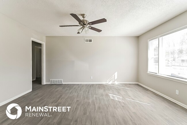 Photo - 3653 Elm Park Rd