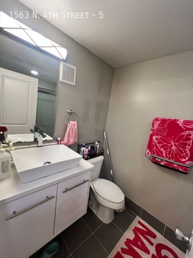 Photo - 1563 N 4th St Unit 5