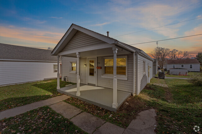 Building Photo - 330 Maud Ave Rental