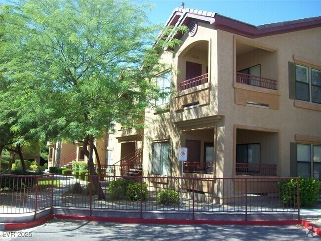 Building Photo - 8250 N Grand Canyon Dr Unit 2144 Rental
