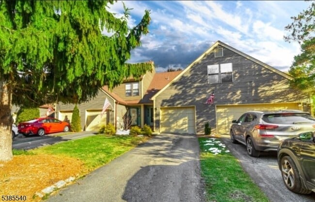 Building Photo - 44 Manchester Ln Unit G Rental