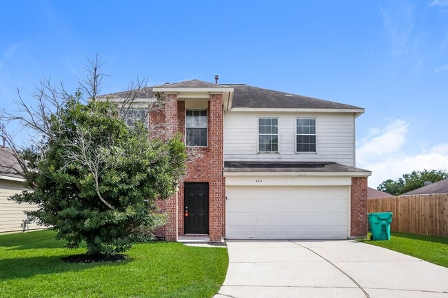 Building Photo - 602 Regal Hollow Ln