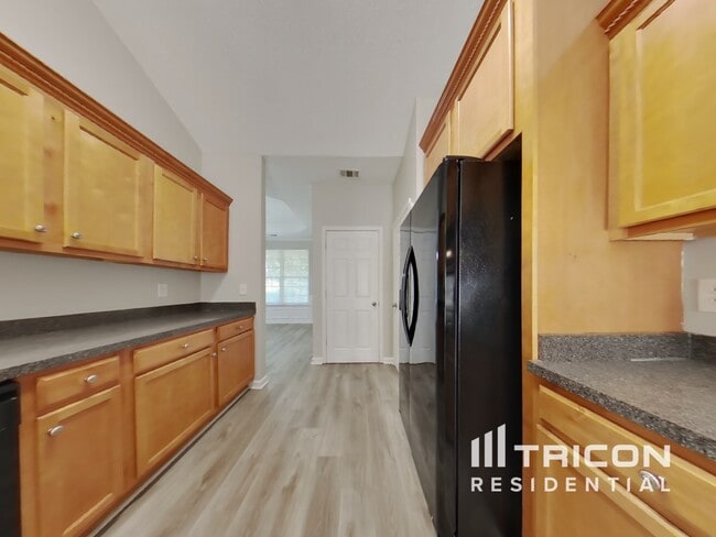 Photo - 5746 Lakeside Dr