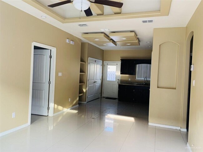 Photo - 13 Franklin Ave Unit 4