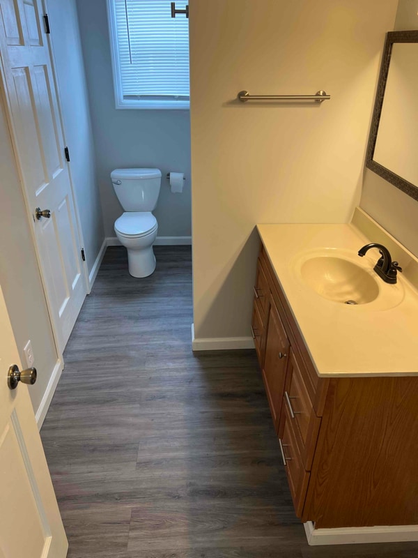 Photo - 597 Jefferson St