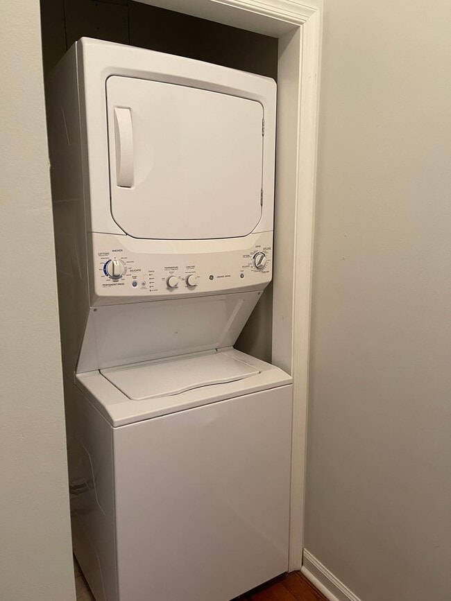 Photo - 5031 Hazel Ave Unit 5031-02