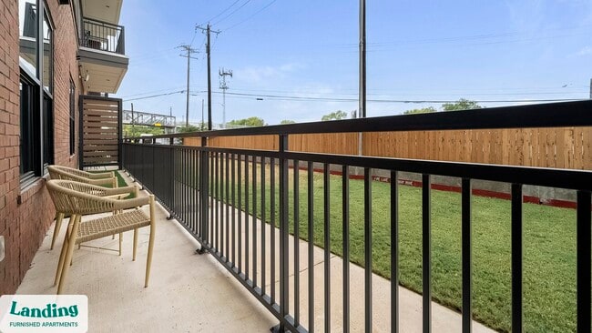 Photo - 3706 Goodwin Ave Unit 153