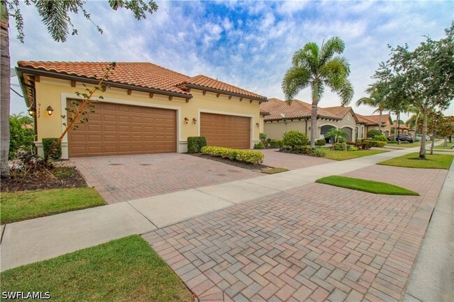 Building Photo - 9122 Isla Bella Cir