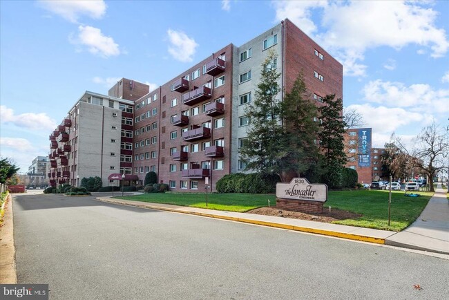 Building Photo - 1830 Columbia Pike Unit 410 Rental